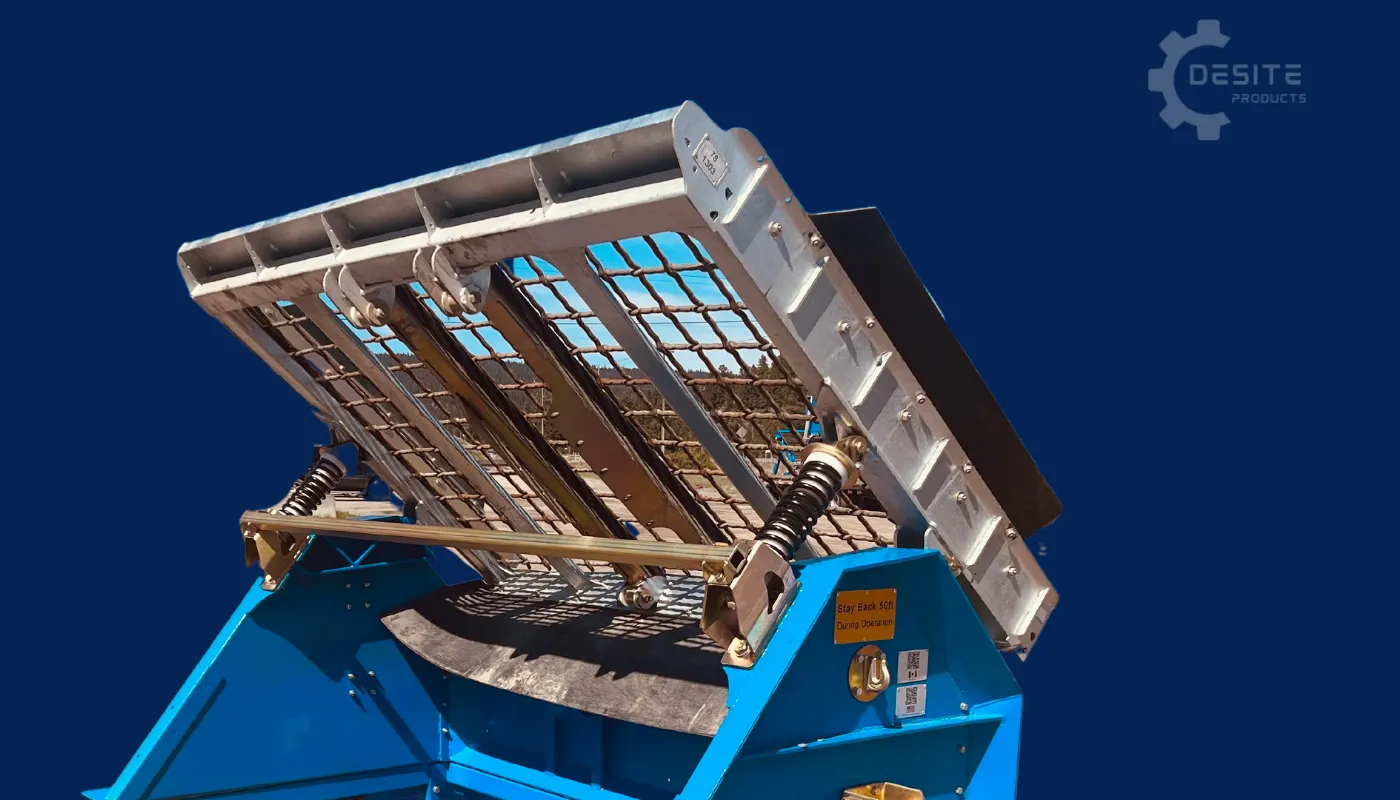 Tilting screen deck front view